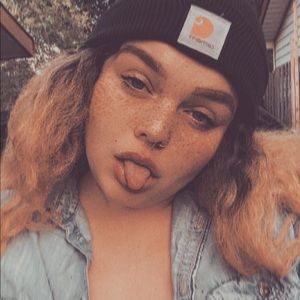 Meet your Posher, Haley